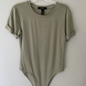Short sleeve bodysuit